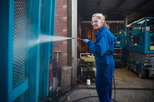 Why Choose Our Certified Pressure Washing Experts for Your Project Needs in Kinston, NC?