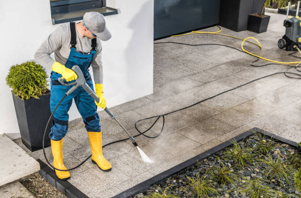 Best Commercial Pressure Washing  in Kinston, NC